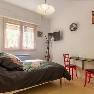 Studio Place Foch , Rodez France